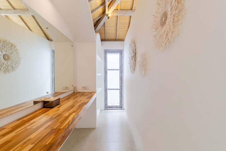 Villa Cocodrilos II - 3 BR Private Villa in Seminyak