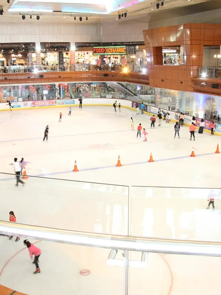 5+ Ice Skating in Jakarta dan Sekitarnya