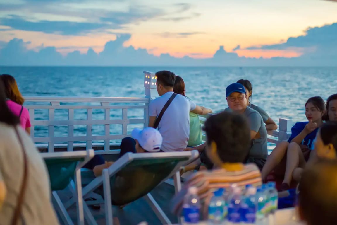 Phu Quoc: Sunset and Night Squid Fishing Boat Trip HPIYbKri