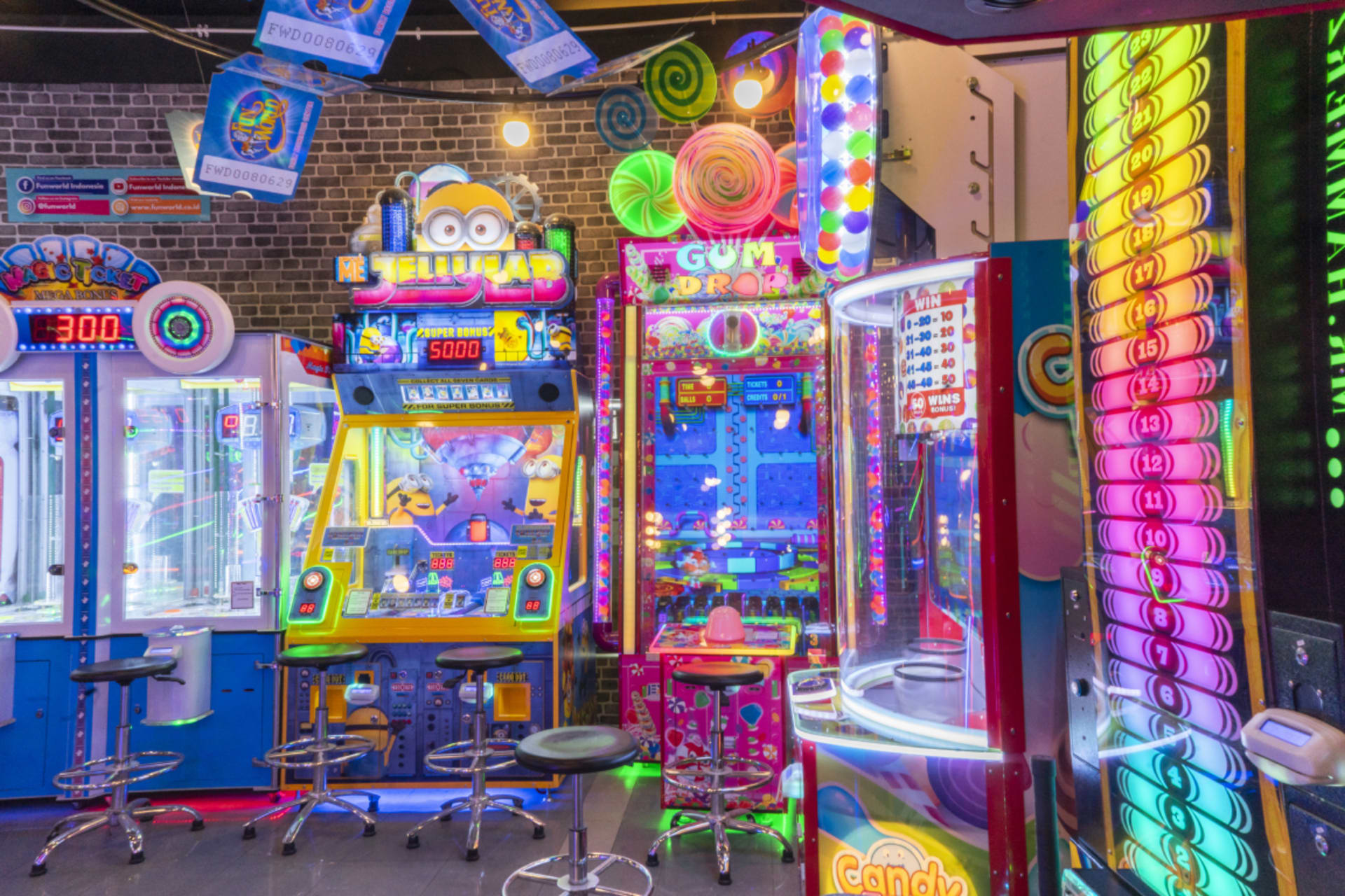 Funworld Pinisi Point Makassar sy3TV3CX