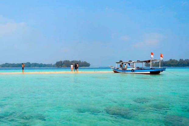 Open Trip Kepulauan Seribu - Pulau Harapan 2D1N by Go Explore