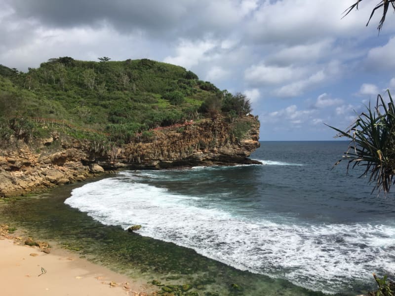 Jomblang Cave and Timang Beach Private Day Tour from Yogyakarta
