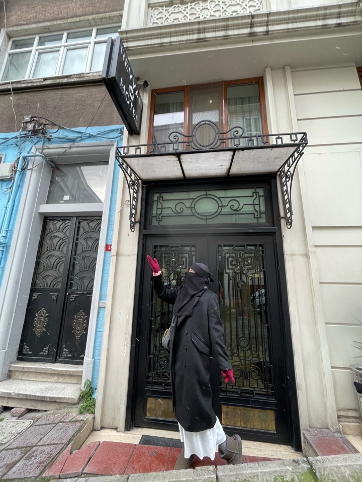 userImage-16