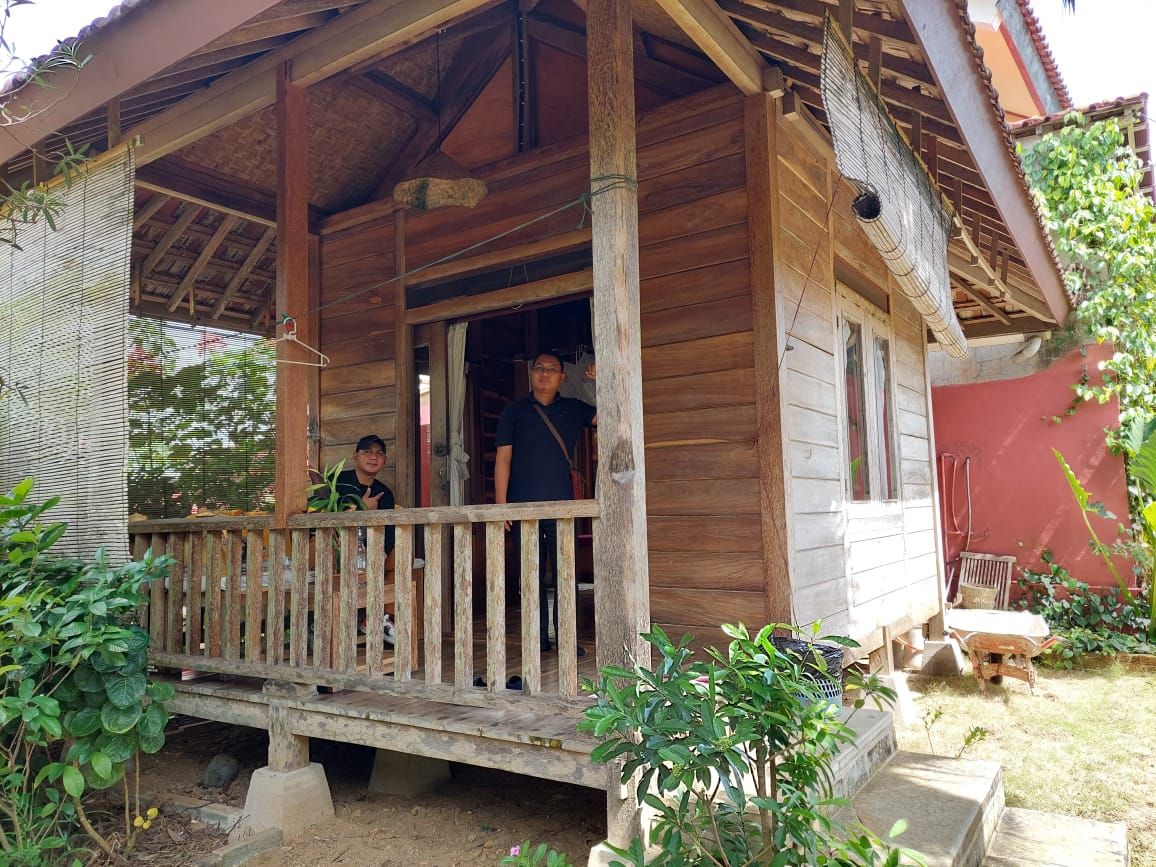 userImage-16