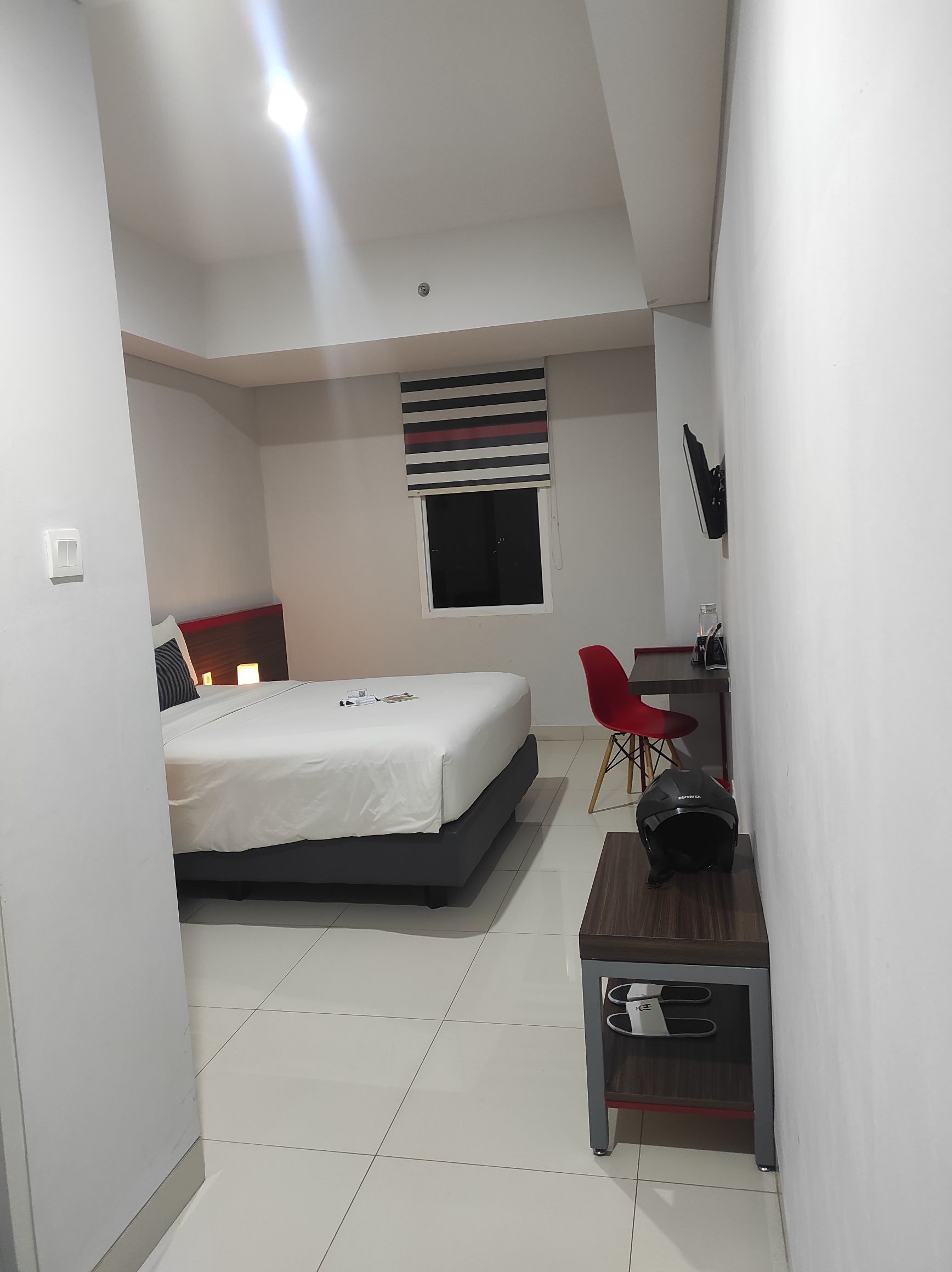 Hi Hotel Senen, Jakarta Pusat Booking Murah Di Tiket.com