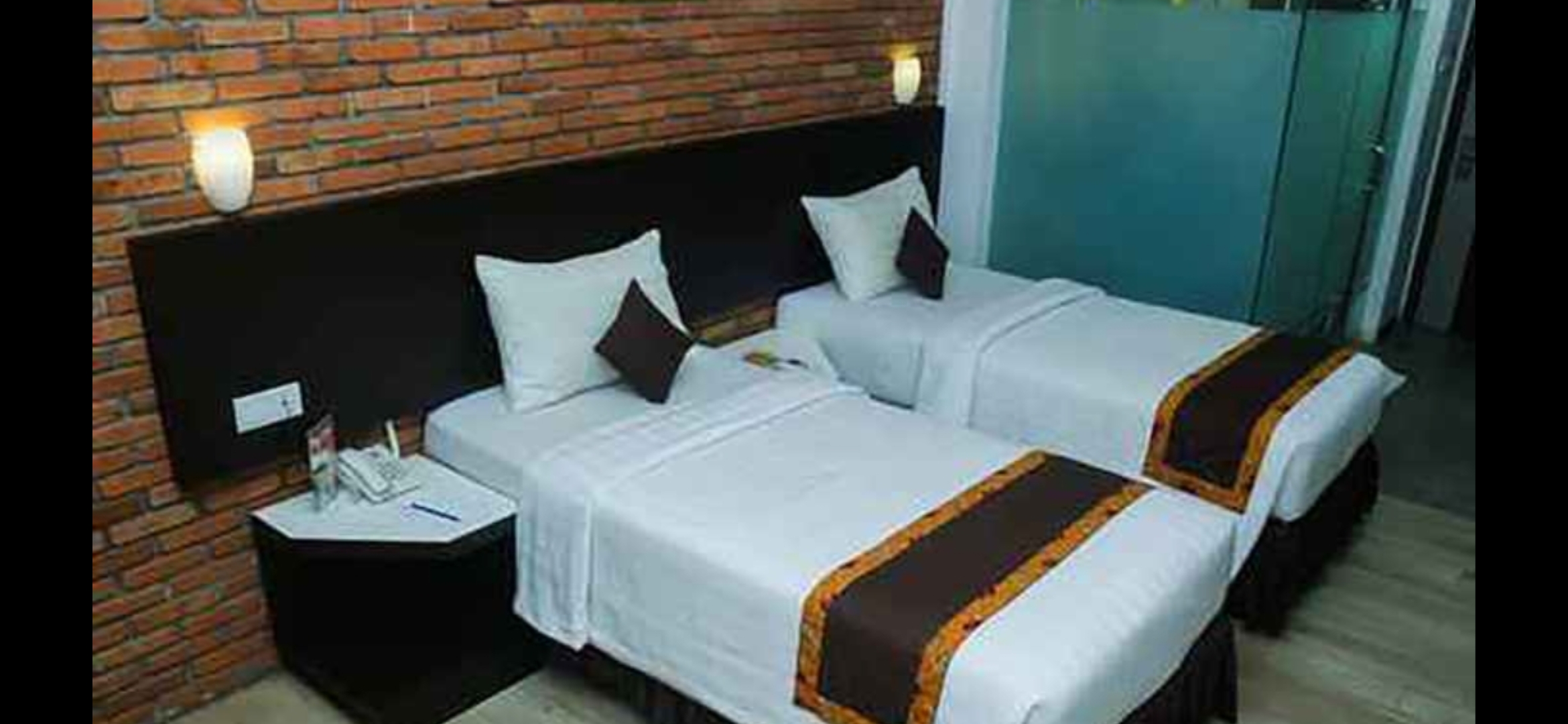 userImage-3
