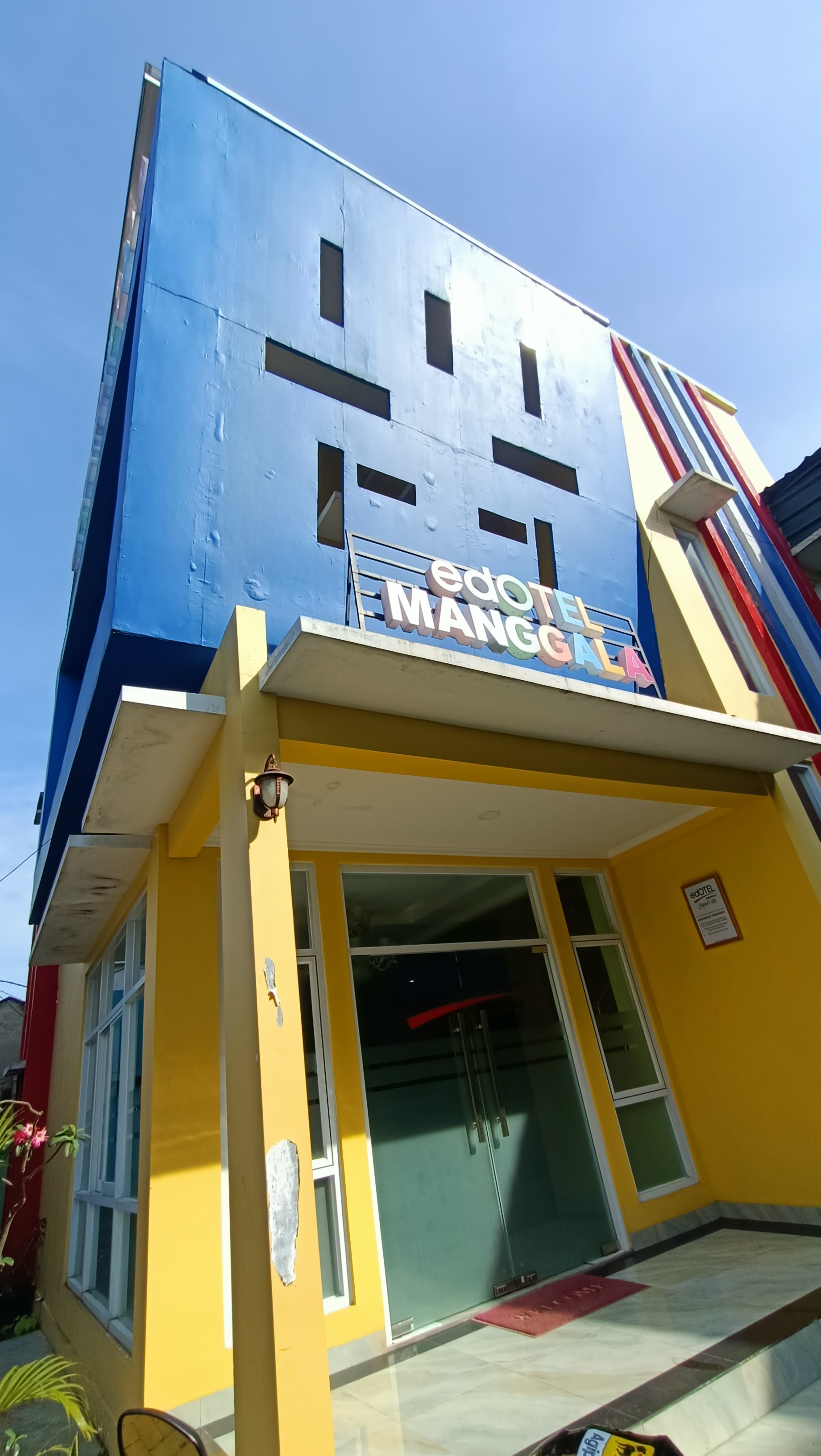 userImage-3