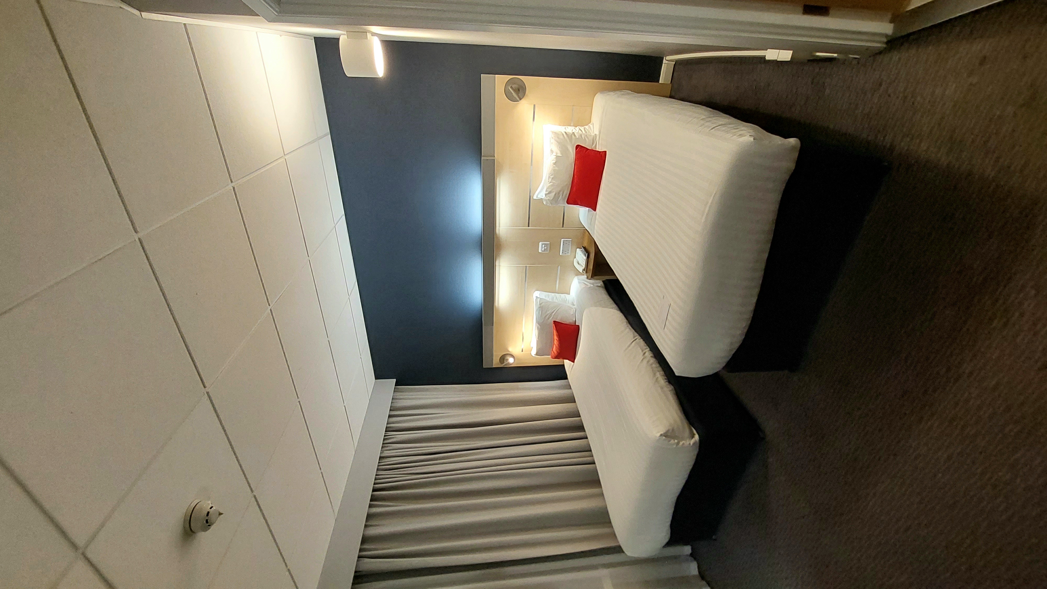 userImage-3
