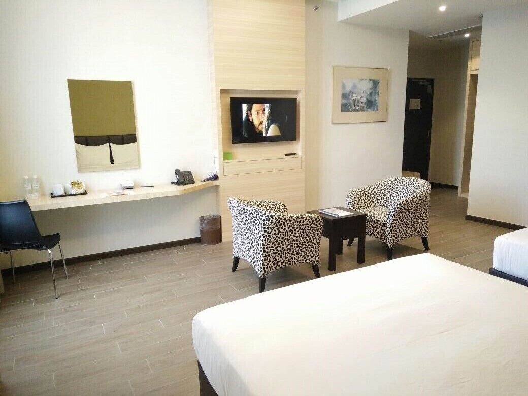 bedroom 7