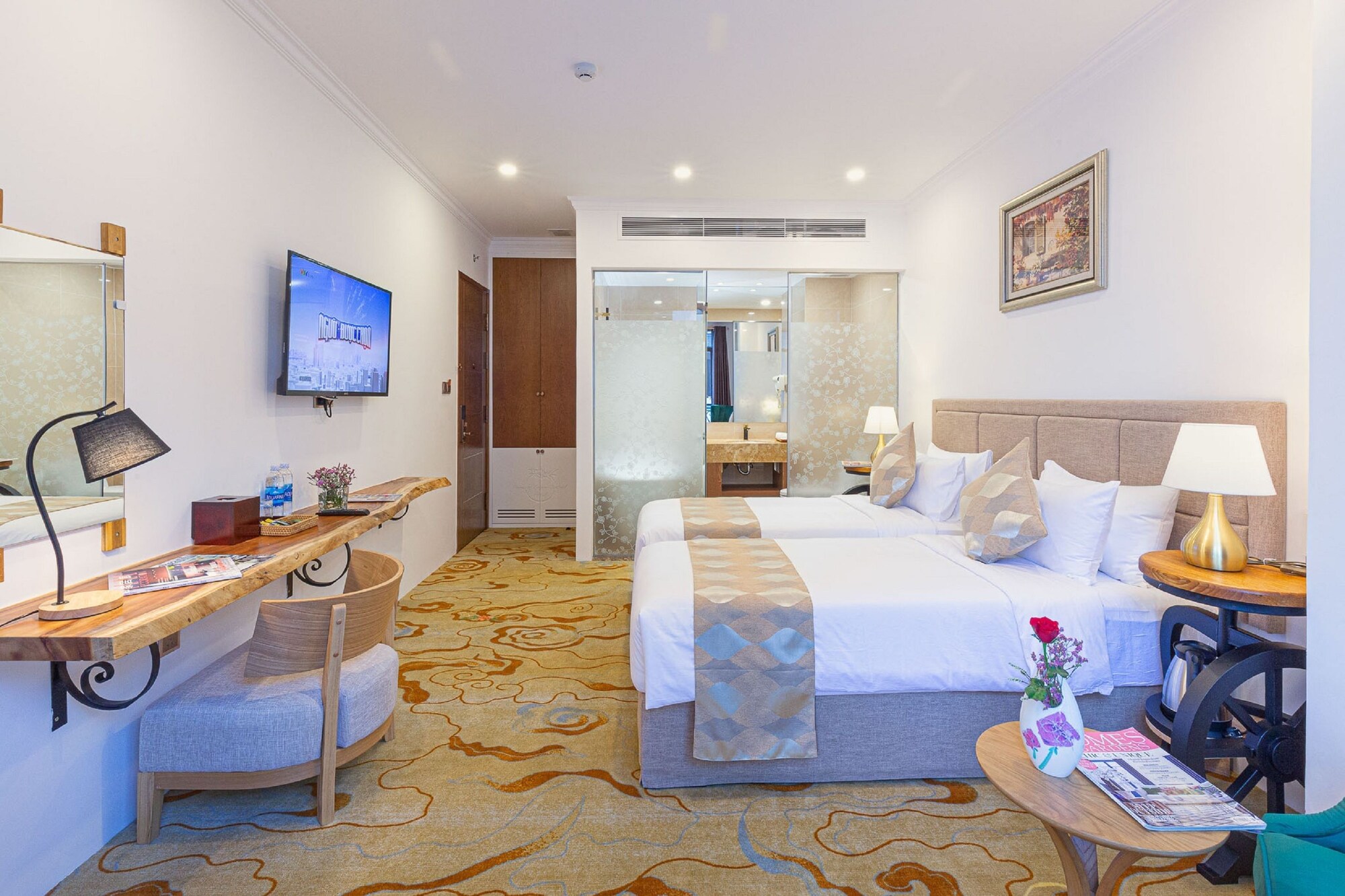 bedroom 12
