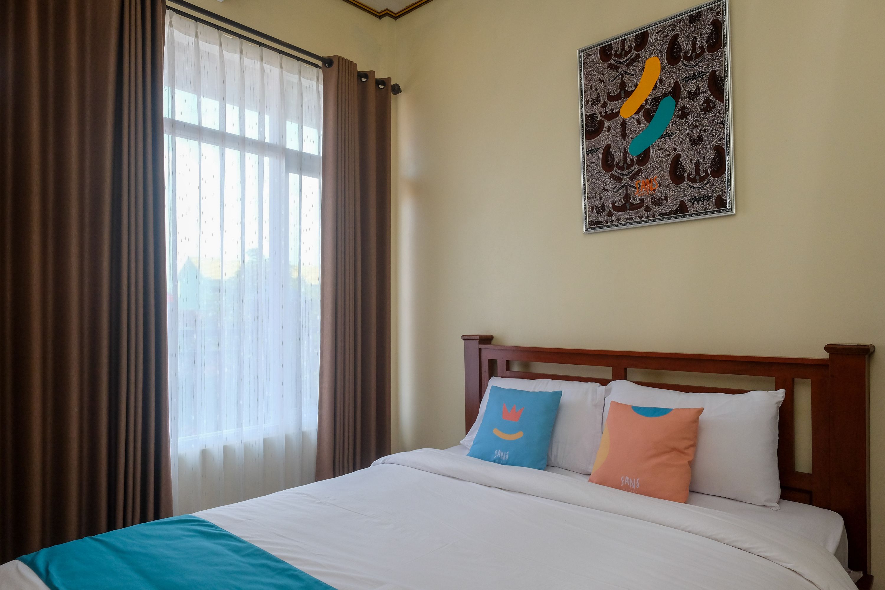bedroom 18