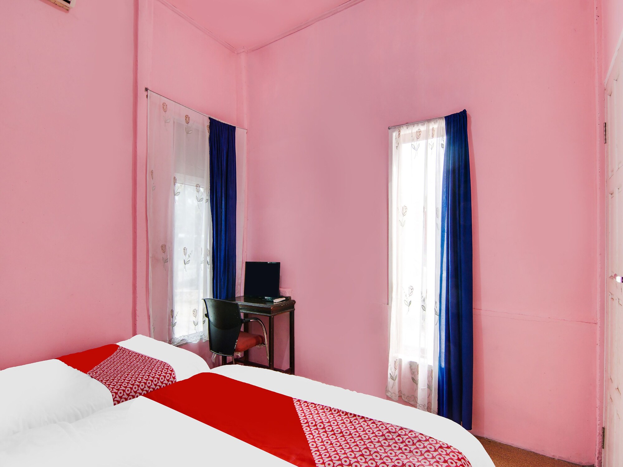 bedroom 16