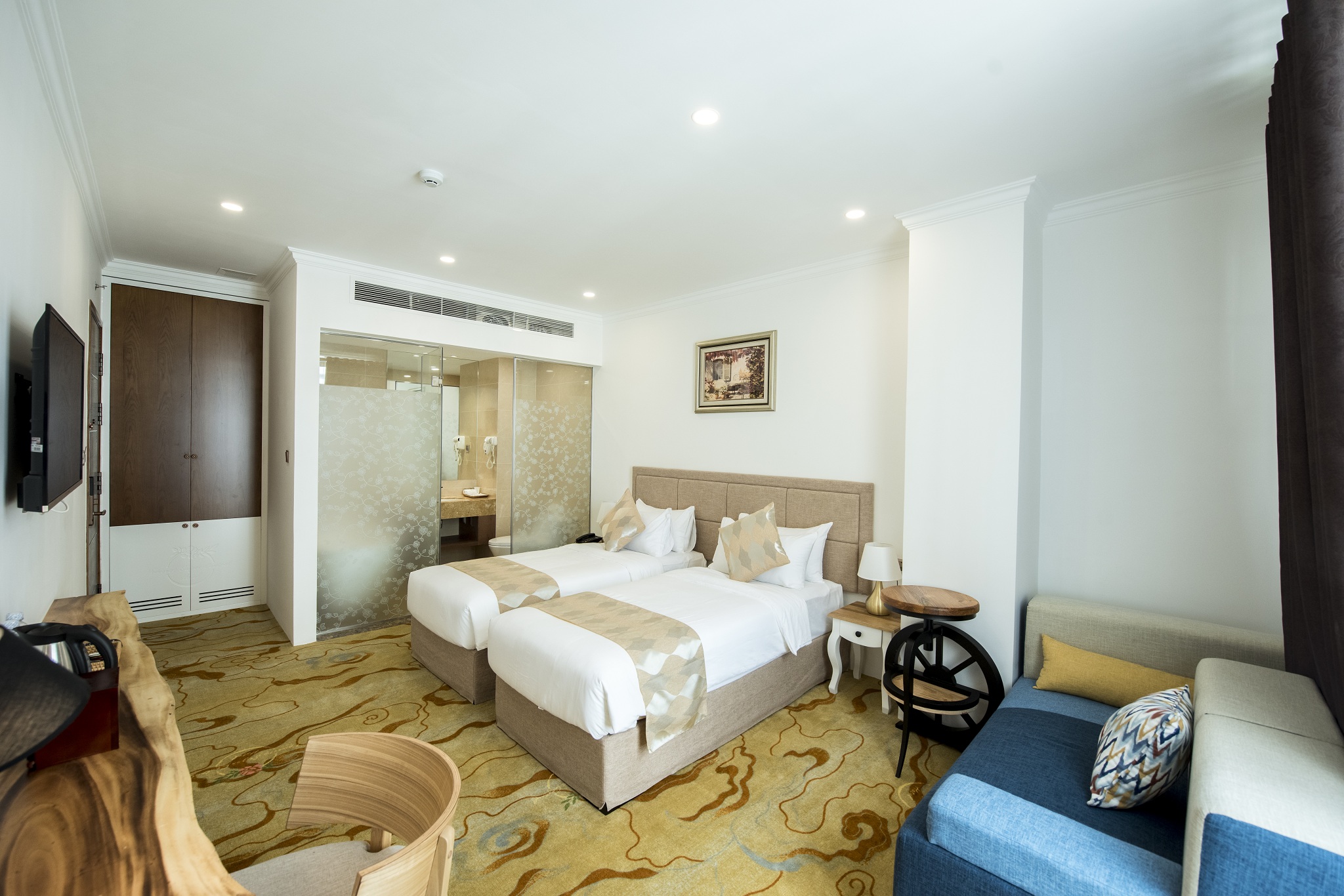 bedroom 9