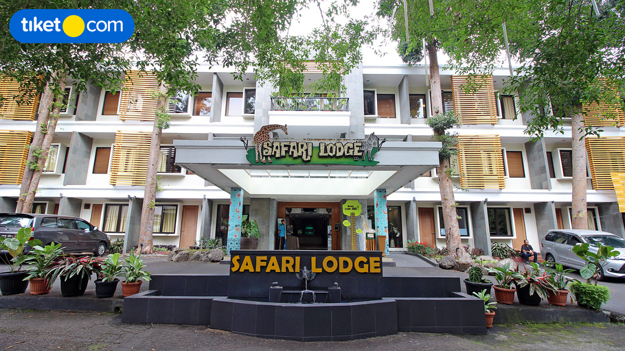 Safari Resort