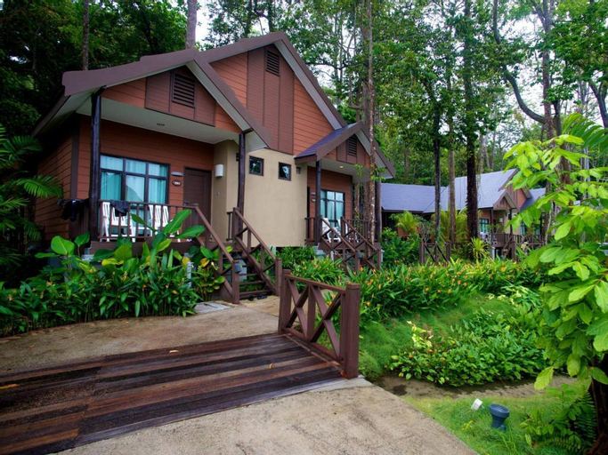 Tunamaya Beach & Spa Resort Tioman Island