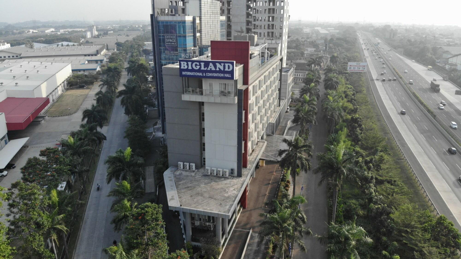 BIGLANDOTEL SENTUL - SUITES AND CONVENTION