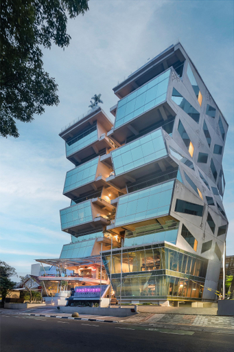 Janevalla Bandung