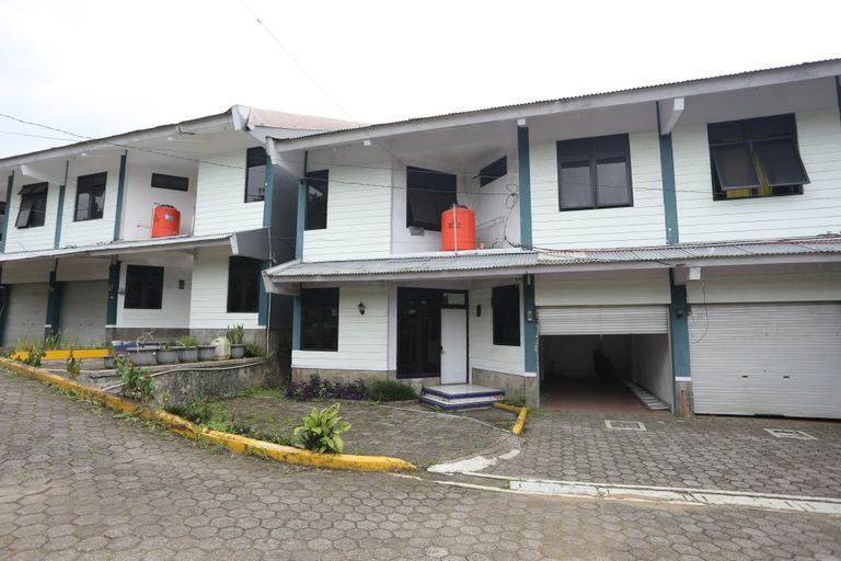 Villa Agape Near Puncak By ARBA