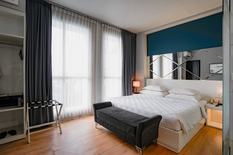 Grand Darmo Suite by AMITHYA