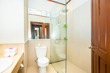 Bathroom 3