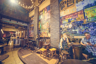 Food & Drinks