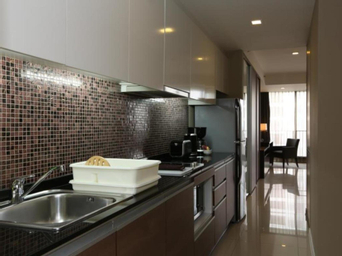 Dining Room 8