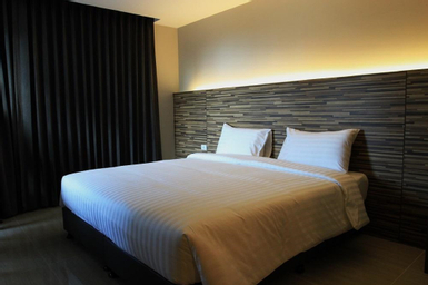 Bedroom 13