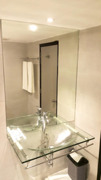 Bathroom 5