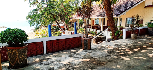 View 2