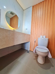 Bathroom 5