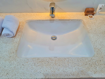 Bathroom 6