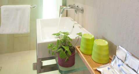 Bathroom 3