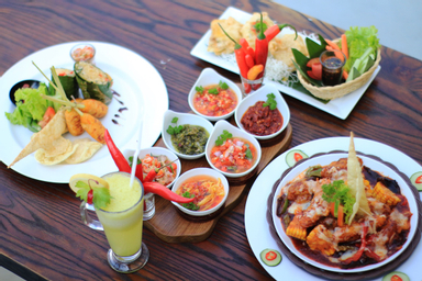 Food & Drinks
