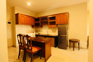 Living Area 5