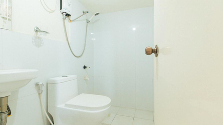 Bathroom 4