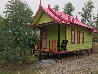 Exterior & Views 22