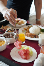 Food & Drinks
