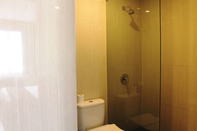 Bathroom 7