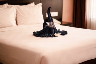 Bed 12