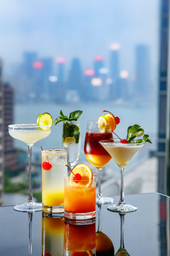 Food & Drinks