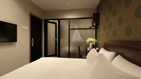 Bedroom 6
