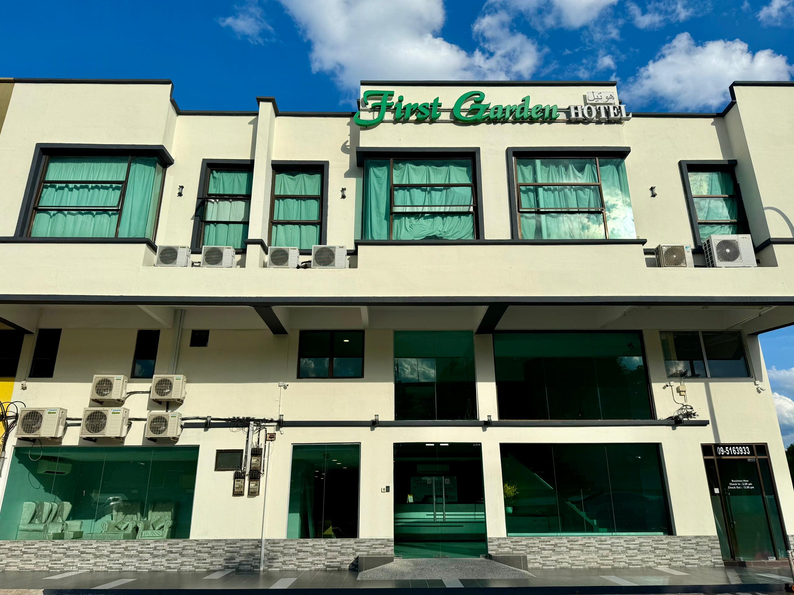 Exterior 2, First Garden Hotel By KR Cosmos Sdn Bhd, Kuantan