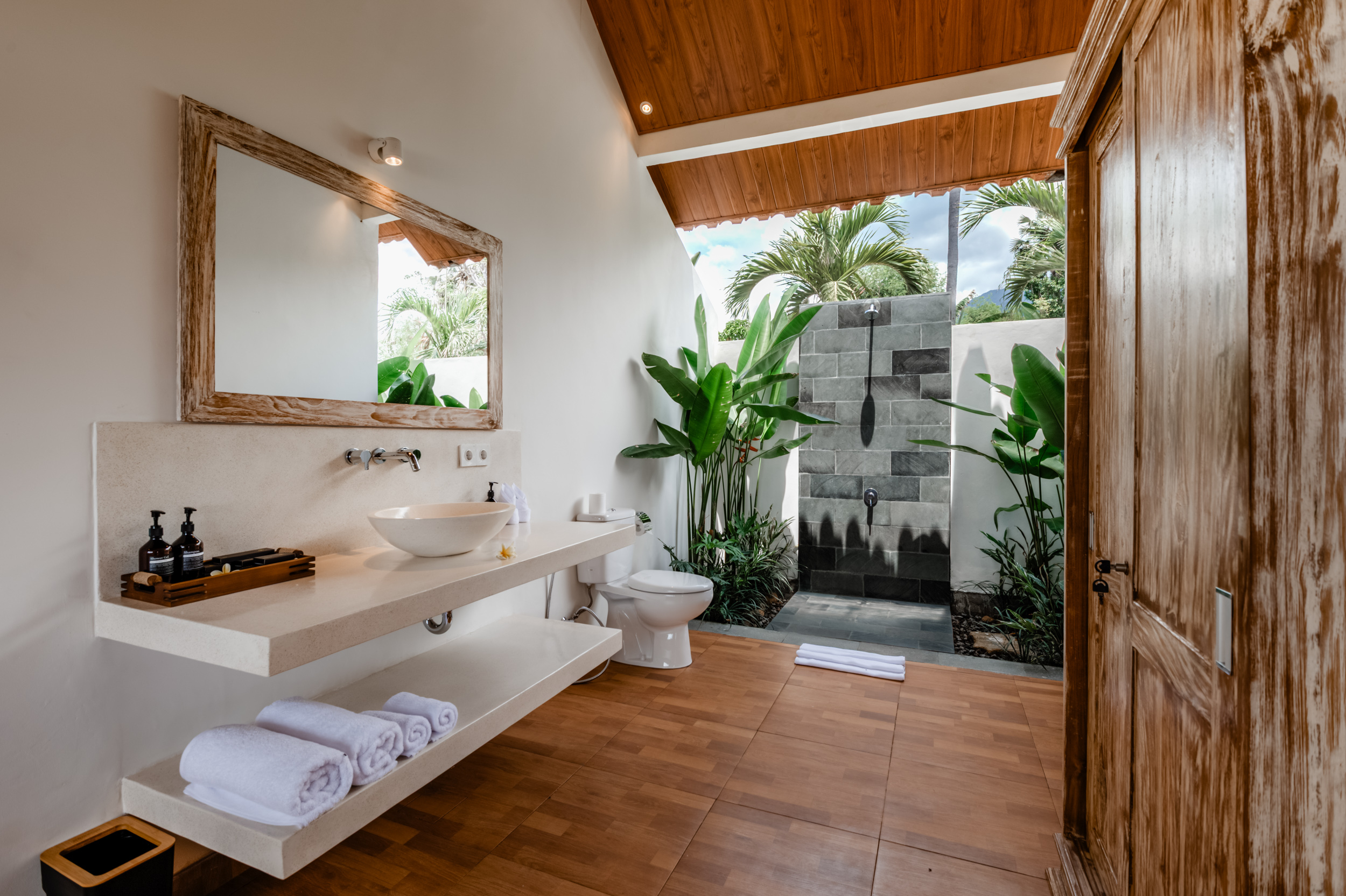 Bathroom 5, Seraya Cove Estate by Manara, Karangasem