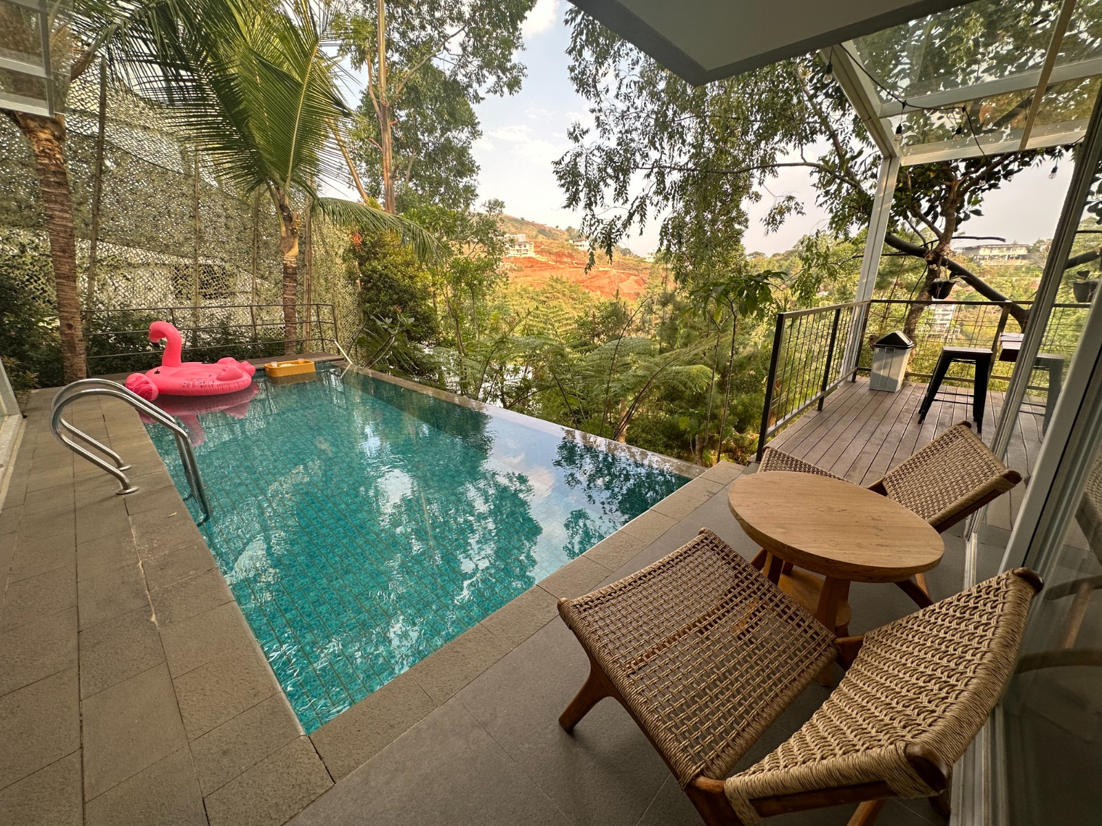 Others 2, Loewy Villa 4 bedroms with private pool, Bandung
