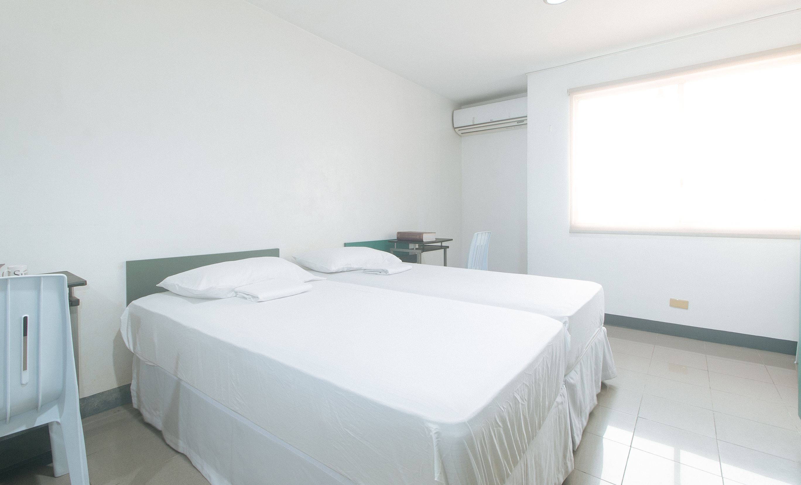 Others 3, Cara Celine Dormtel by RedDoorz near Taft, Manila City