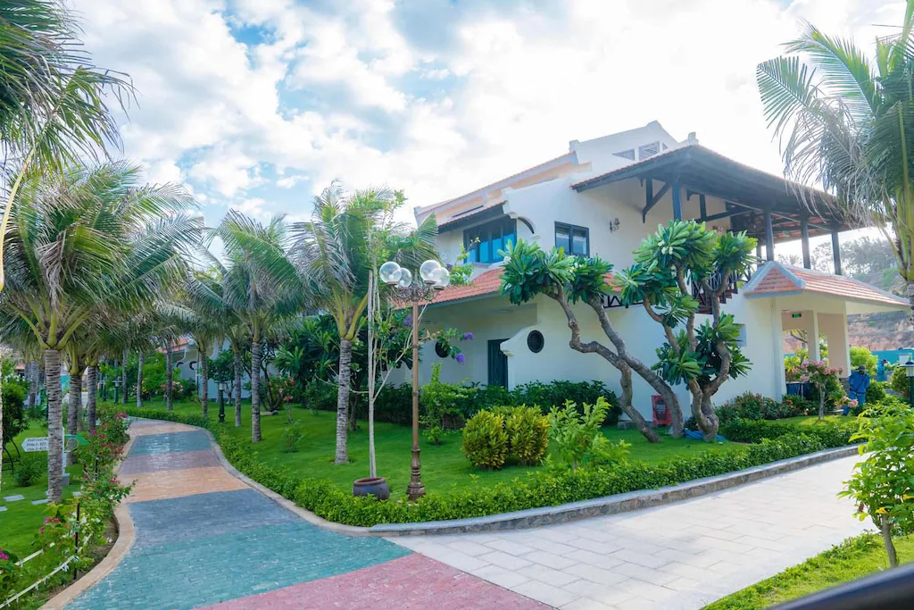 Exterior 2, Blooming Lotus Resort, Phan Thiết