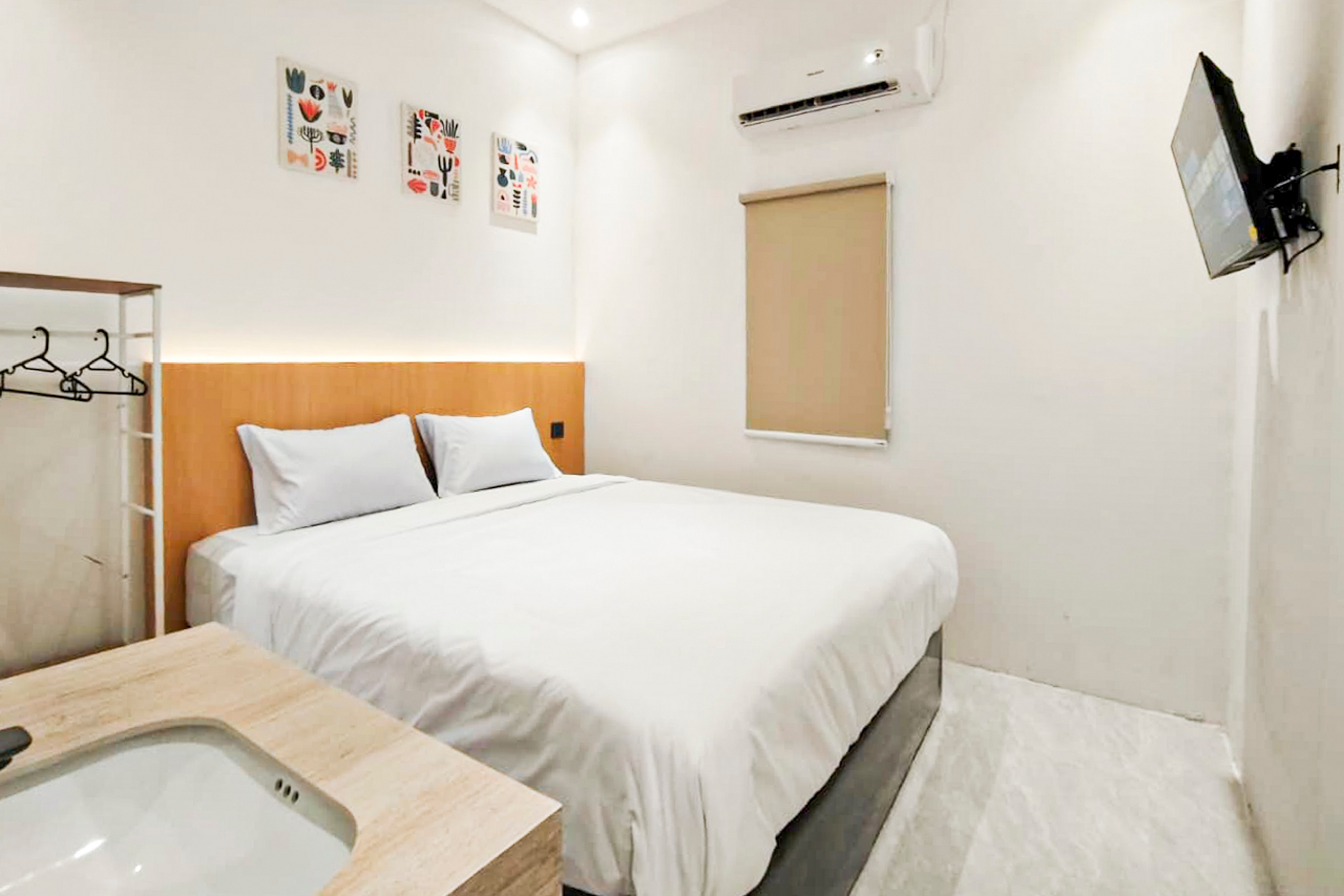 Adi Inn Homestay RedPartner, Medan - Cheap Booking at tiket.com