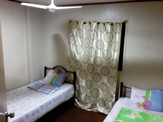 RJC Hostel and Karaoke Bar, Talisay City