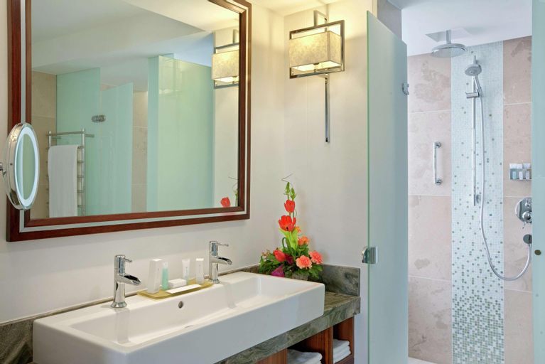 Hilton Windhoek, Windhoek East