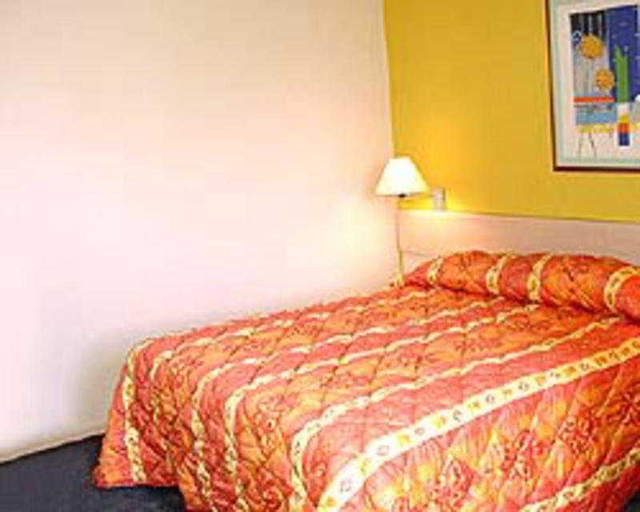 Lincoln Suites, Libertador
